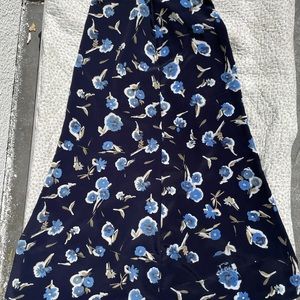 Day2day navy blue floral midi skirt size 9/10